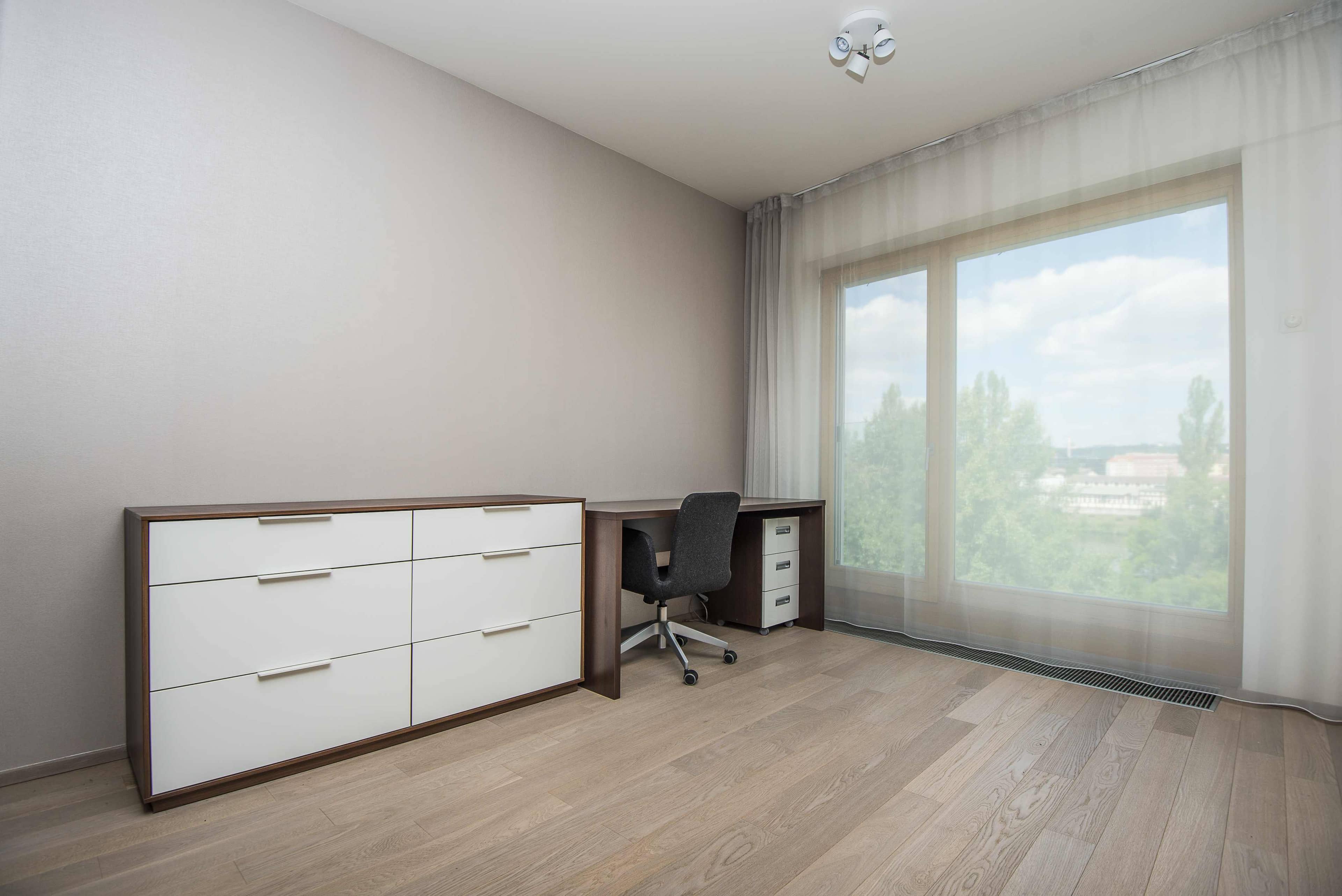 Za Karlinskym pristavem