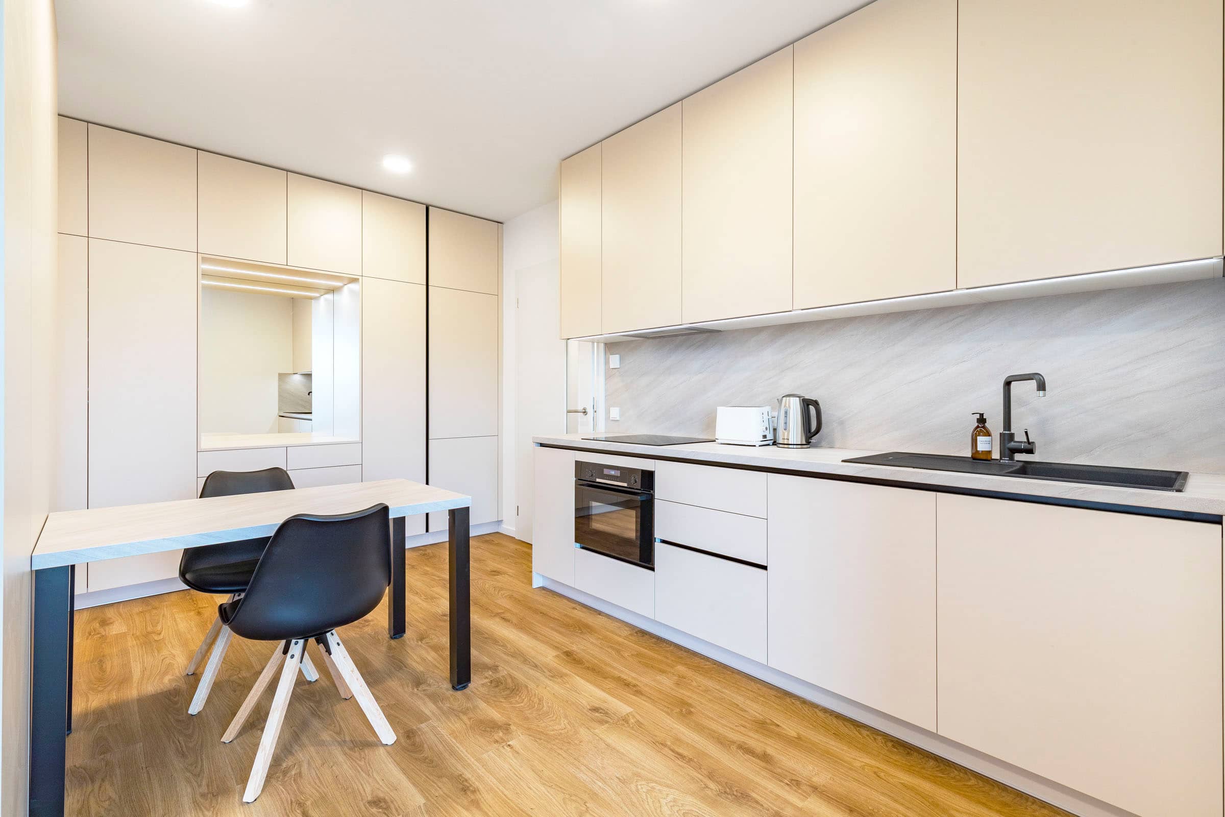 Apartment Tupolevova 