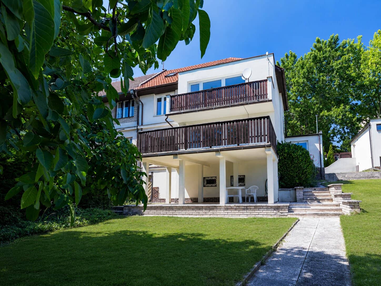 Family House Vostrovska