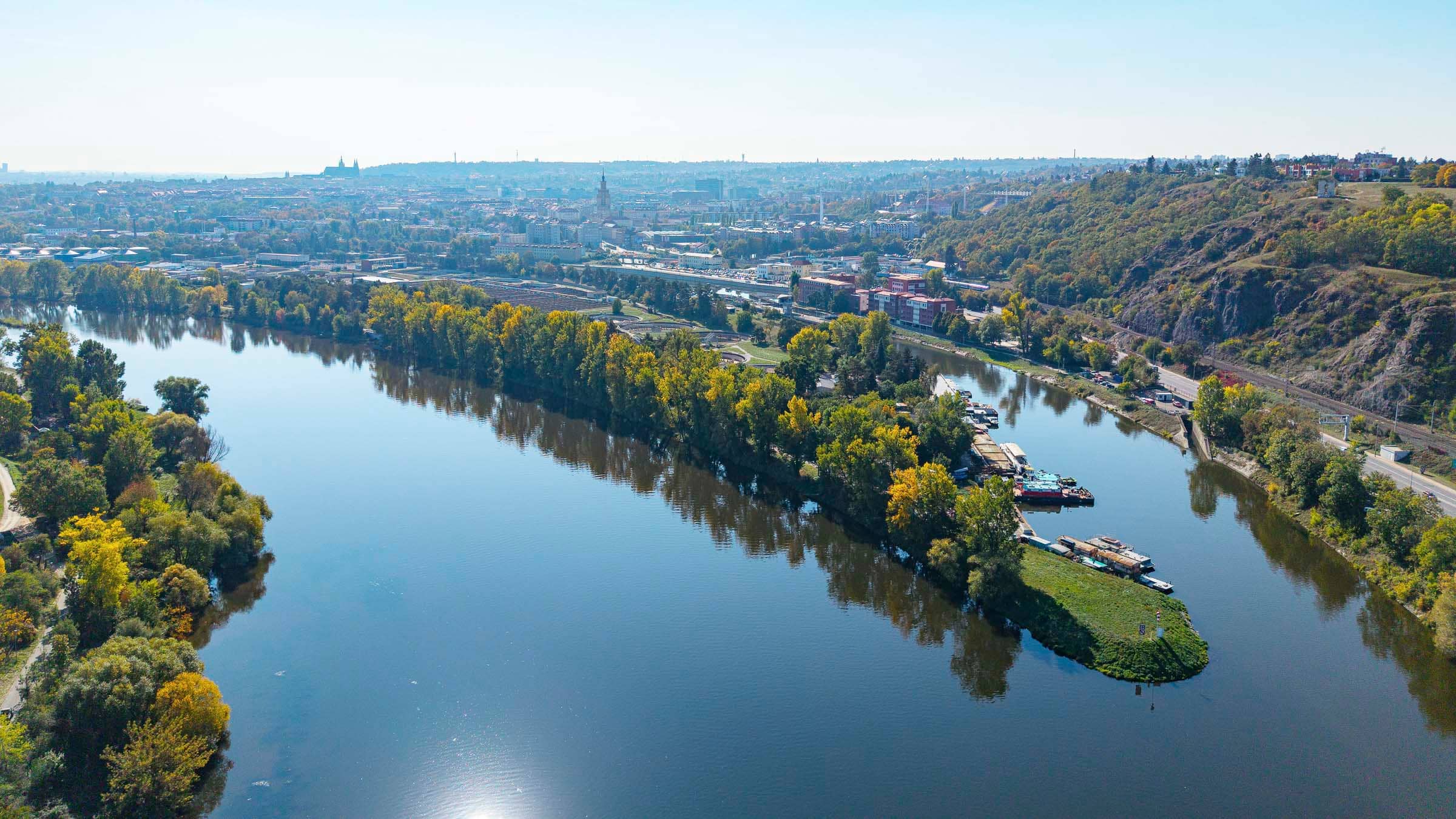 Výjimečná příležitost na Lotyšském náměstí