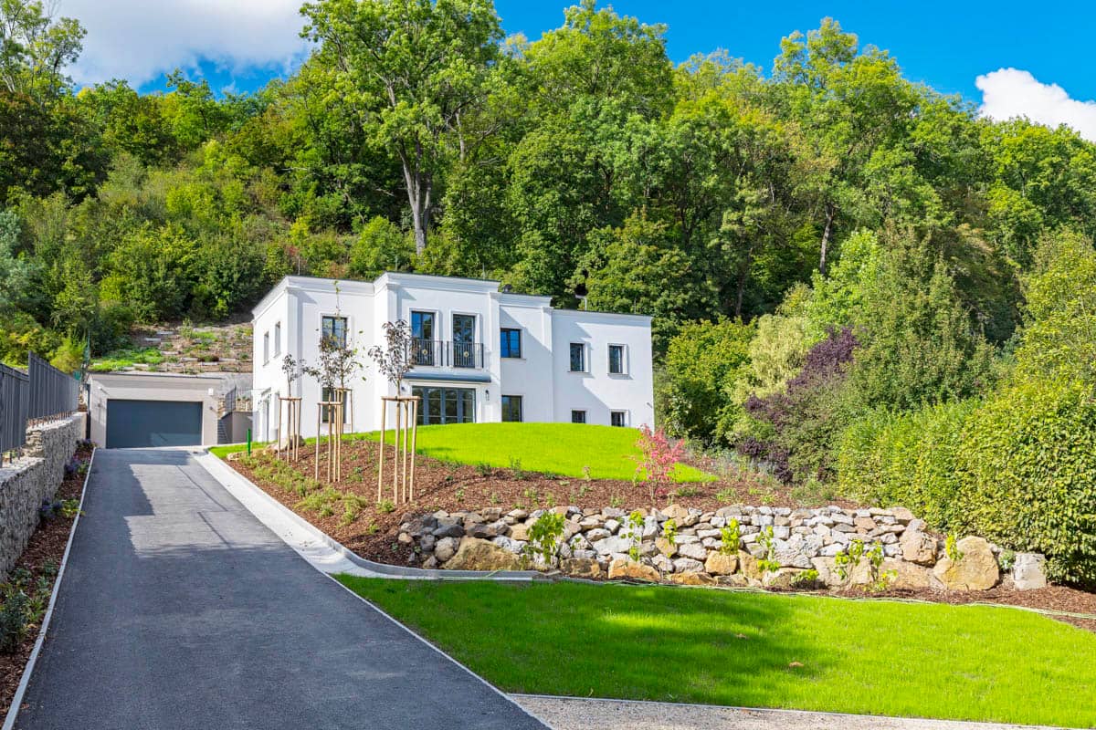 Vila V Šáreckém údolí