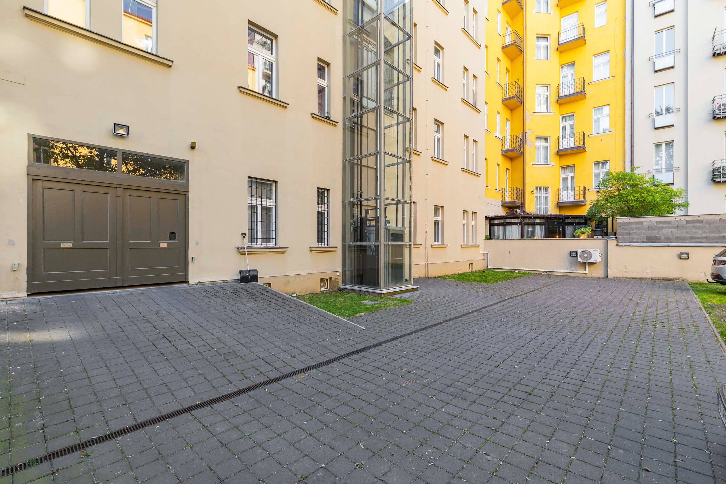 Byt Vinohradská