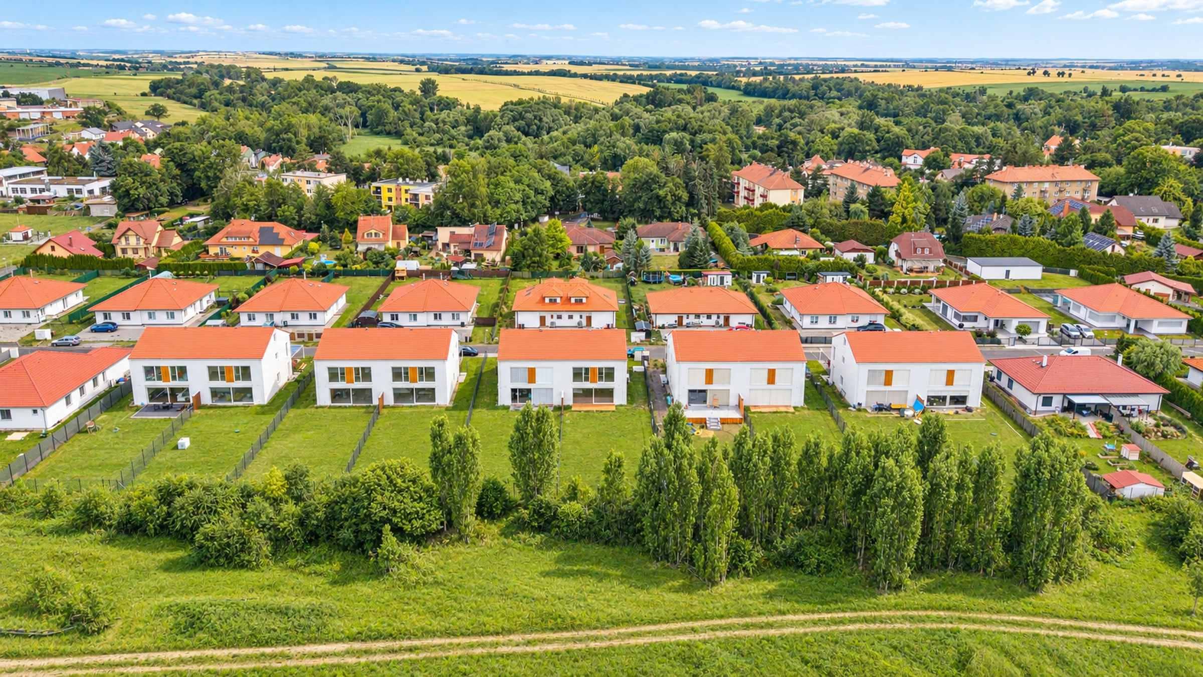 Greentown Velvary