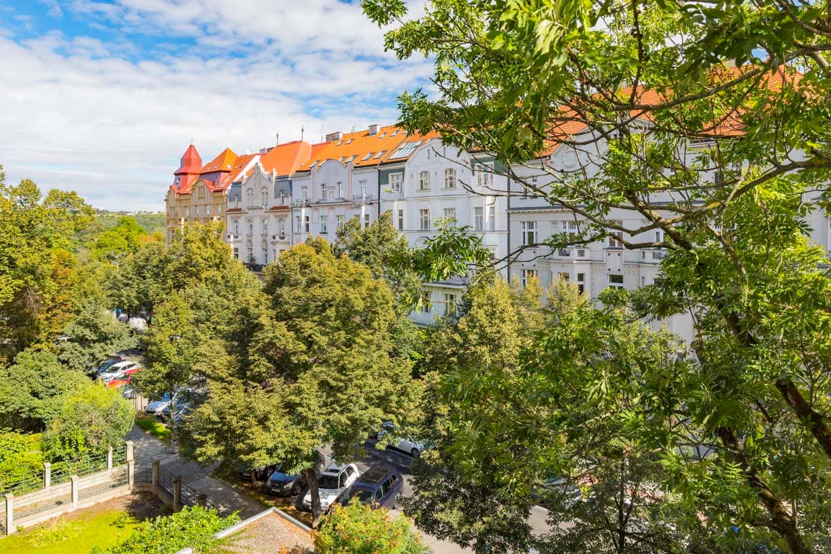 Byt Ovenecká