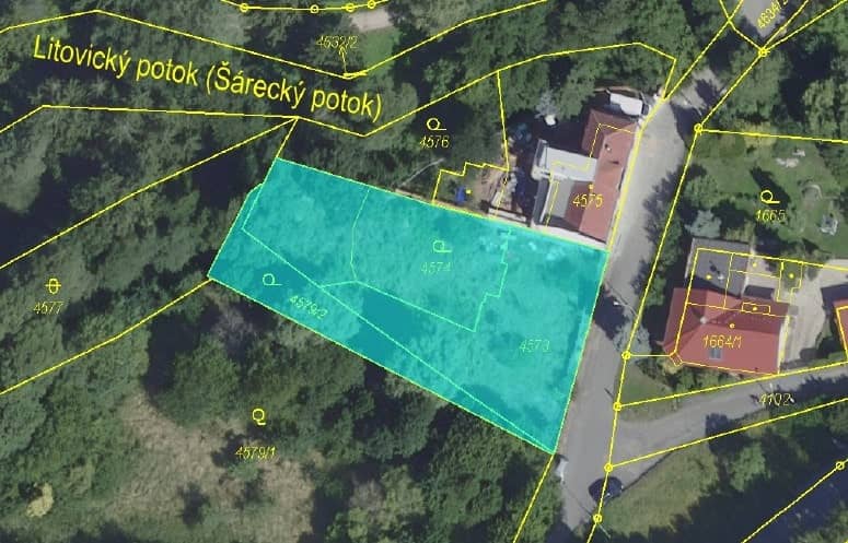 Pozemek K Dubovému mlýnu