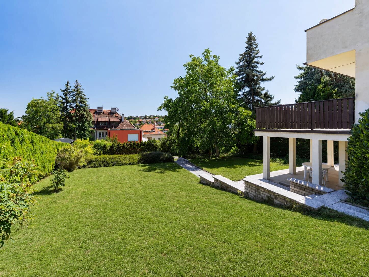 Family House Vostrovska