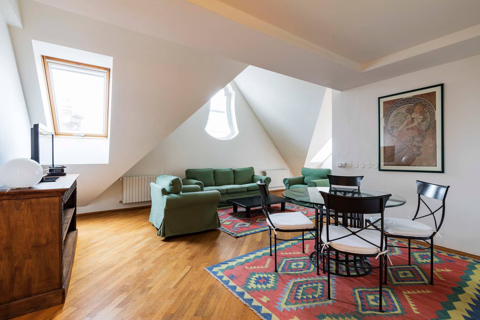 Duplex Apartment Odboru