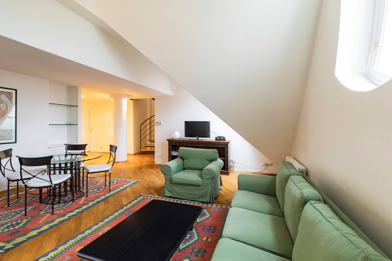 Duplex Apartment Odboru