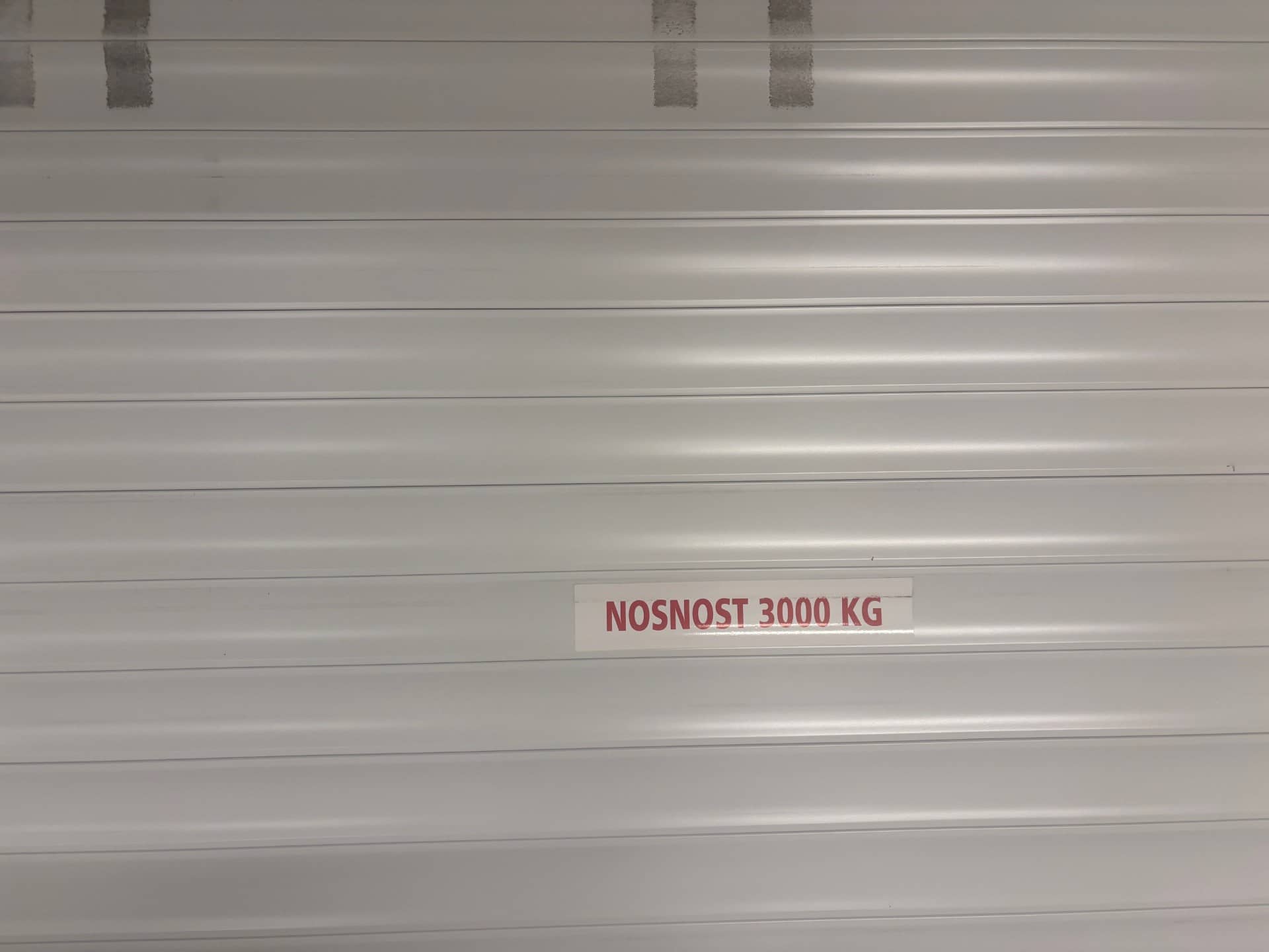 Garage parking space Tumova