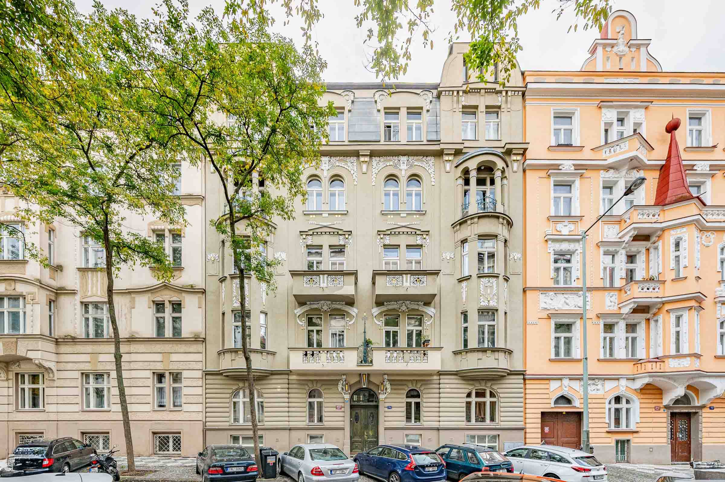 Apartment Mánesova