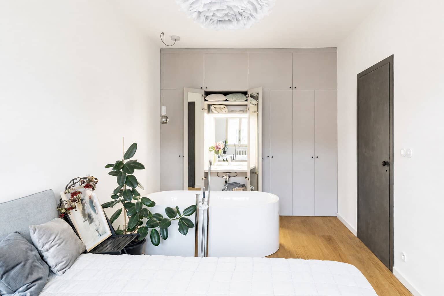 Apartment Manesova