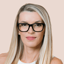 Stanislava Velebilová, 
Real Estate Agent LEXXUS NORTON