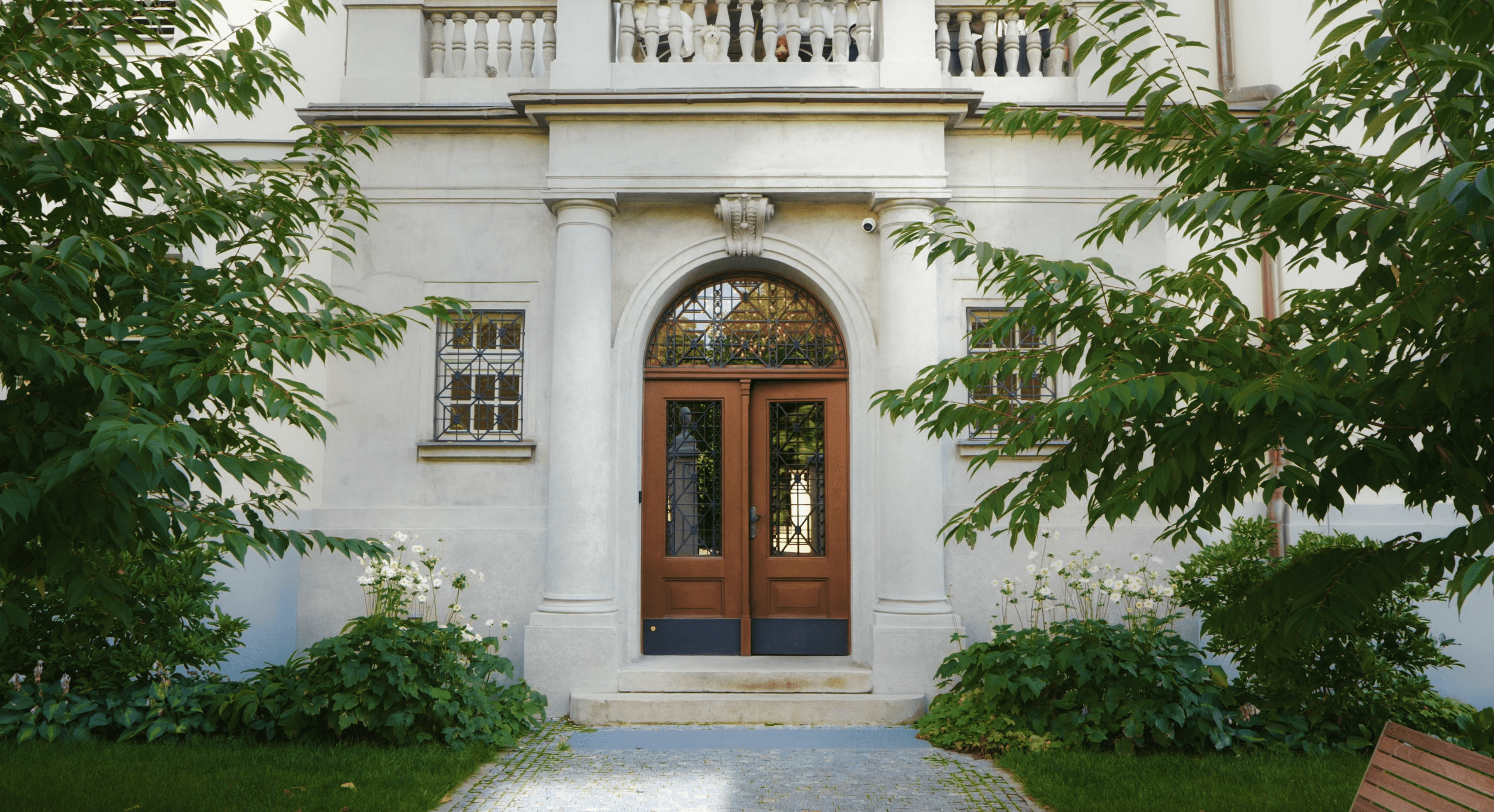 Connecting people and properties for more than 33 years