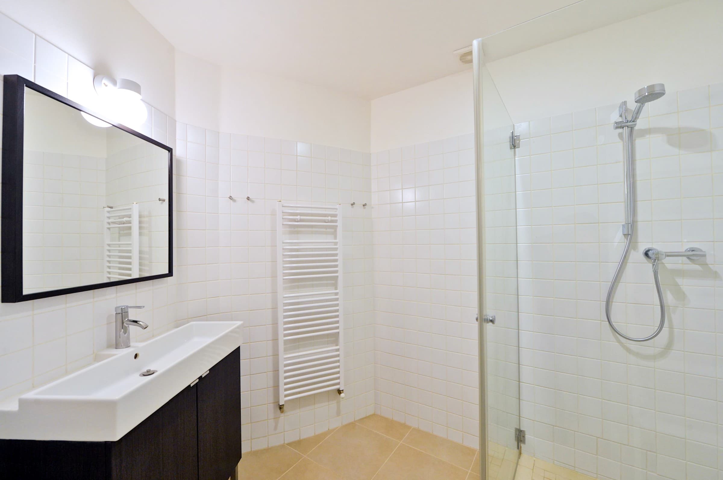 Gallery item 7