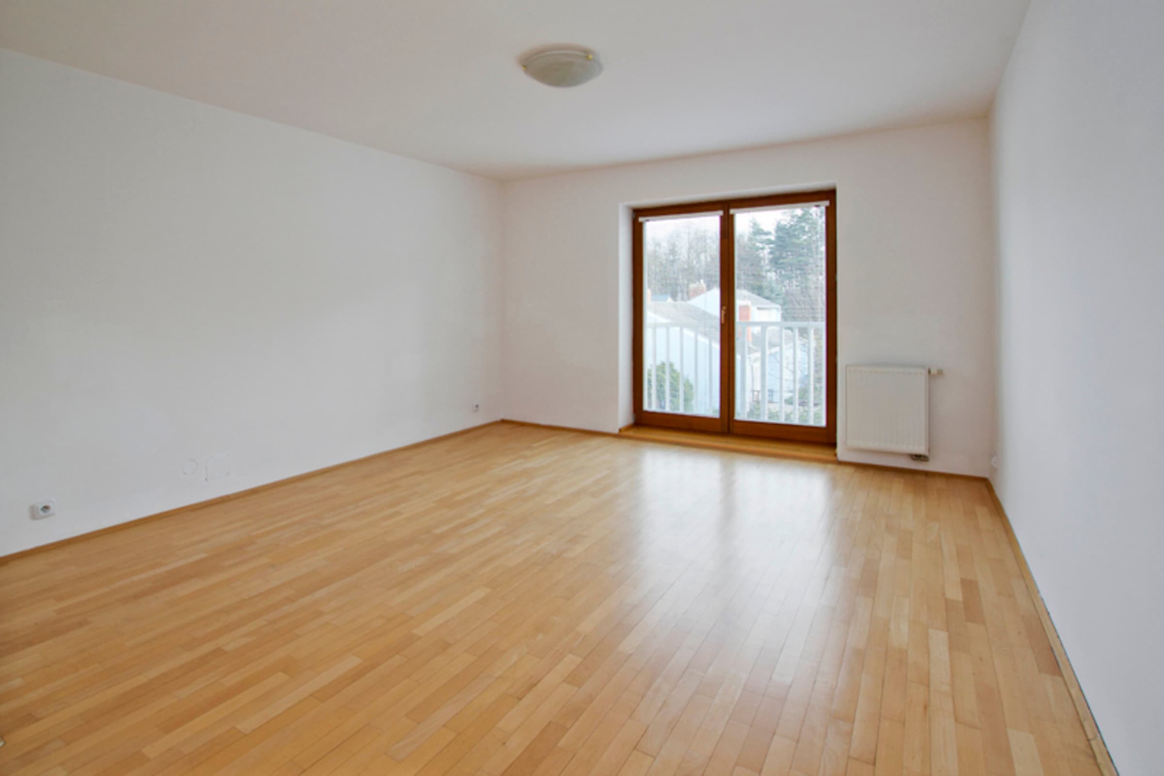 Gallery item 6
