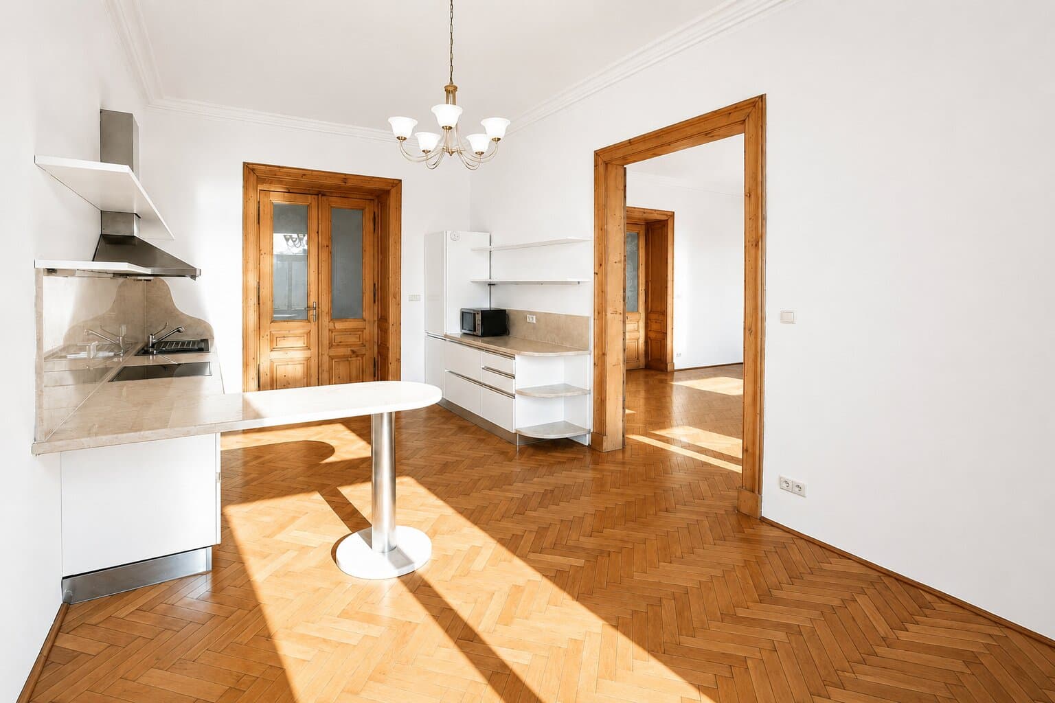 Gallery item 3