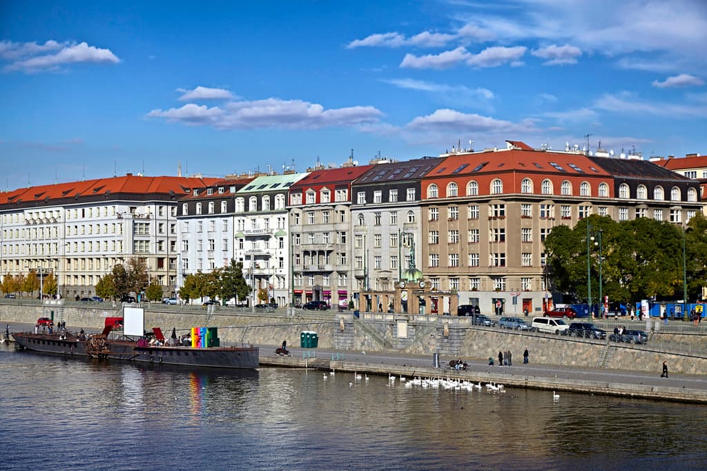 Byt Rašínovo nábřeží