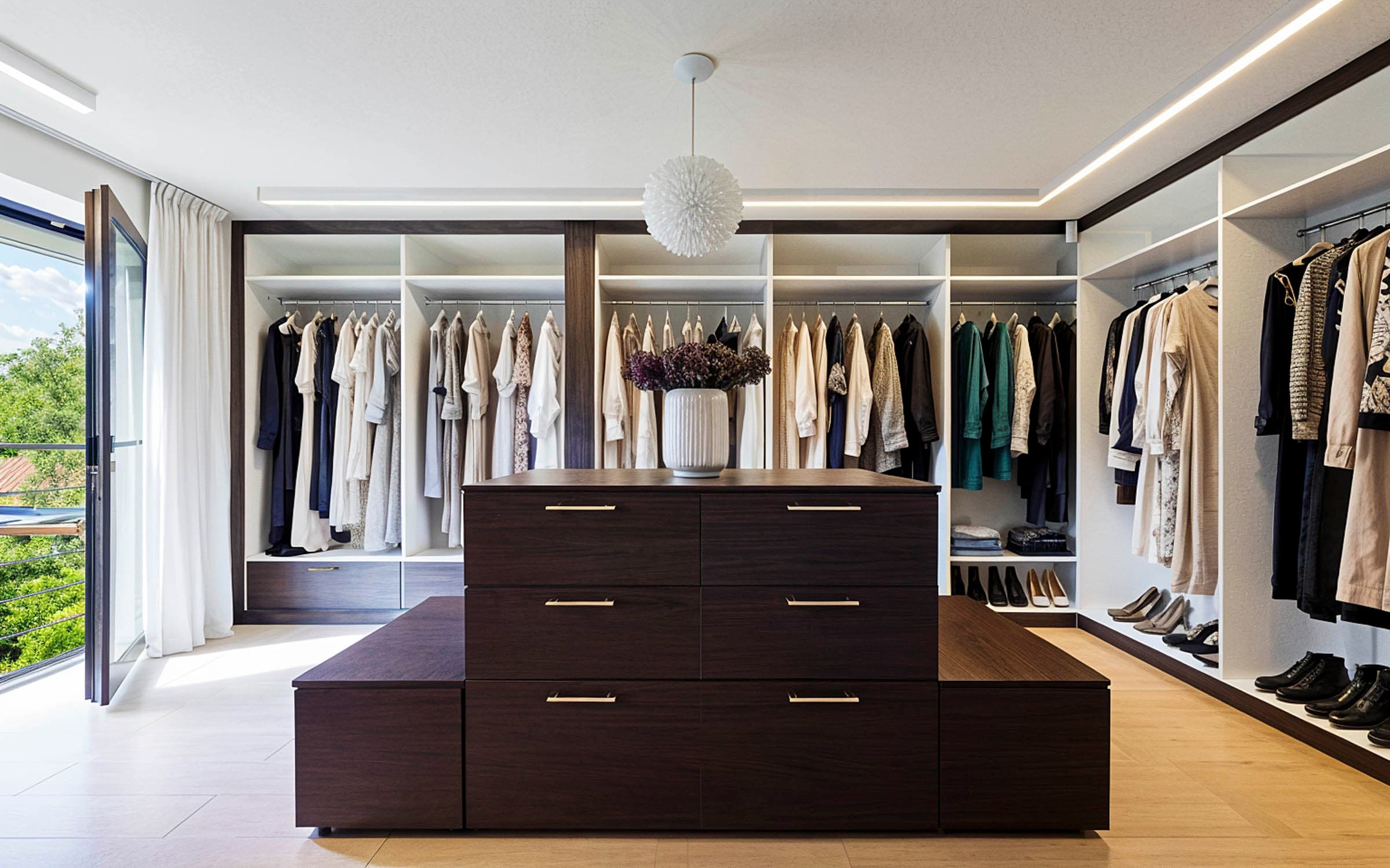 Gallery item 7