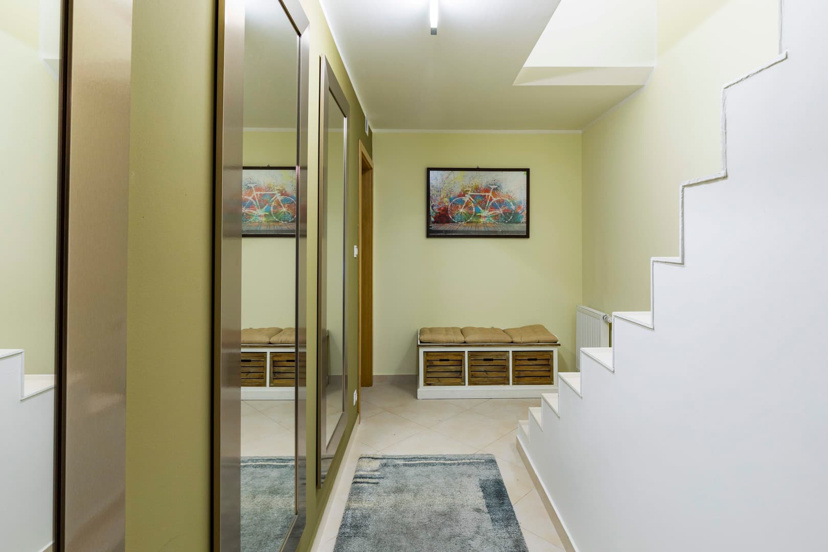Gallery item 5