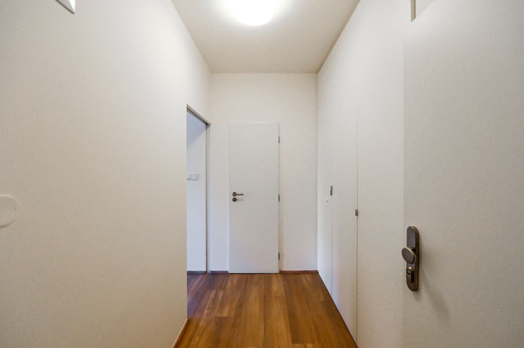 Gallery item 6