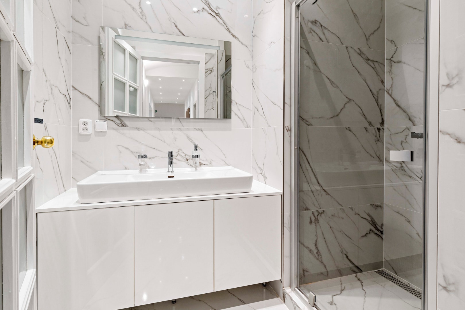 Apartment Rasinovo nabrezi