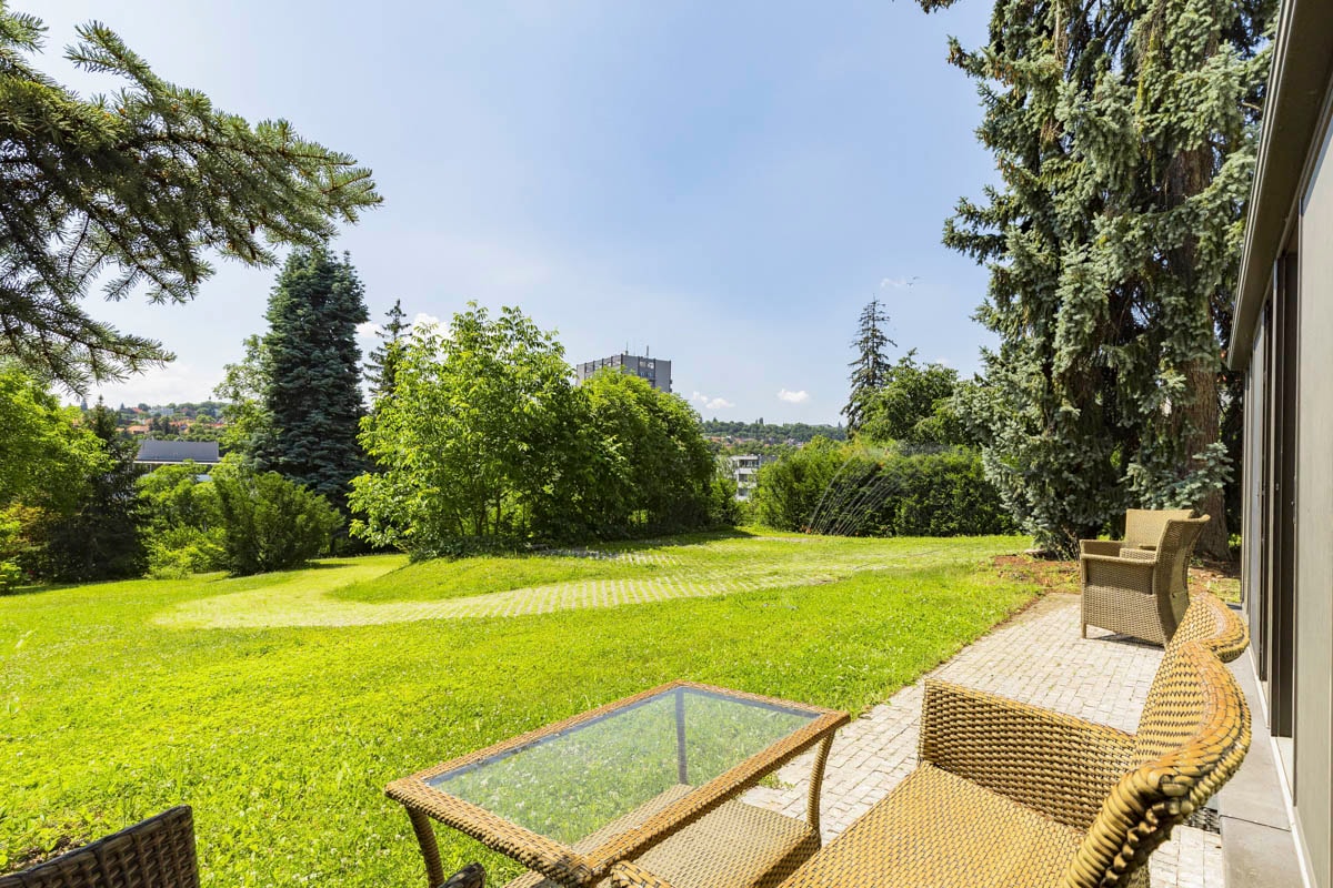 Apartment Komornicka