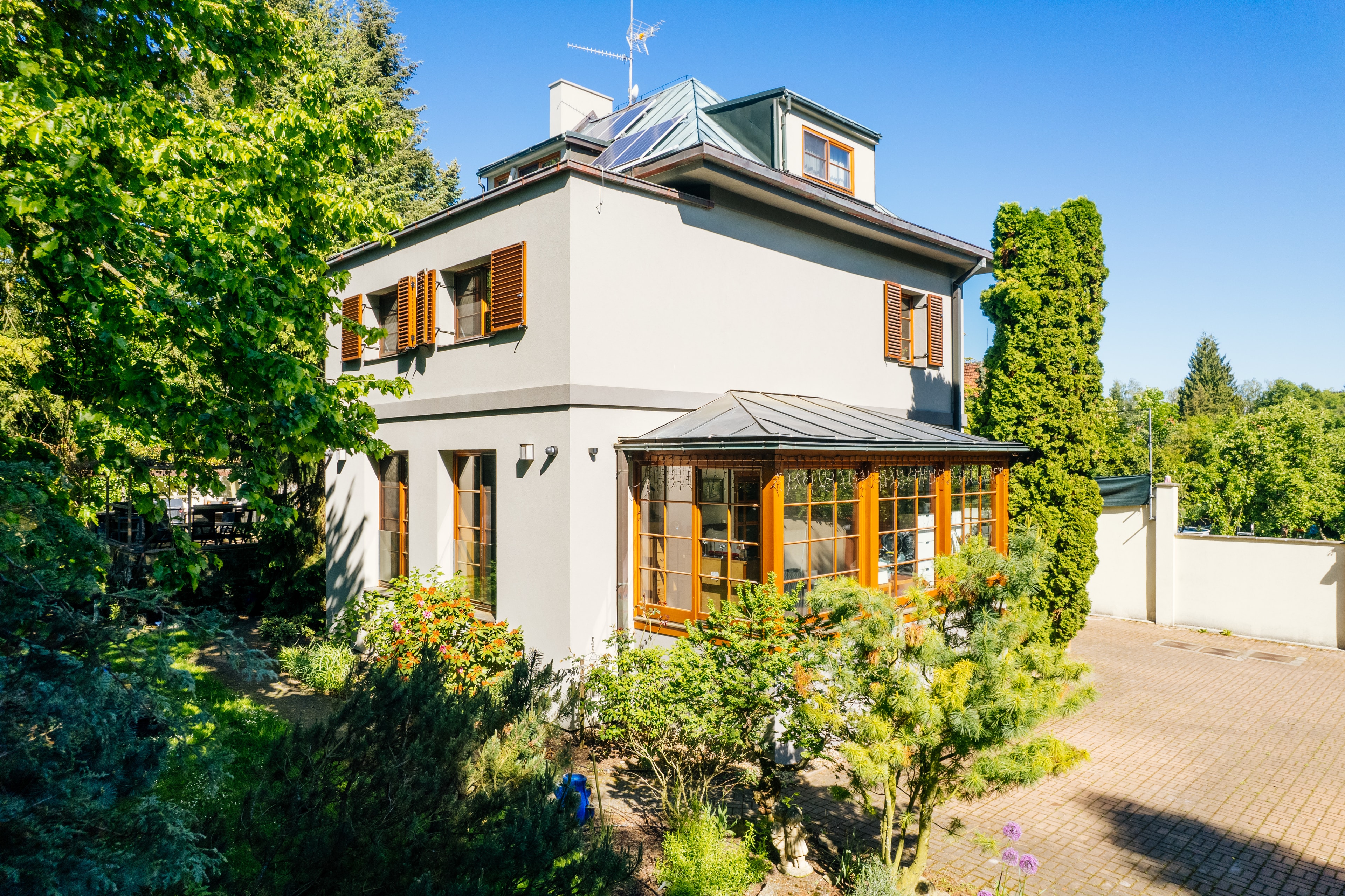 Family House Unhostska