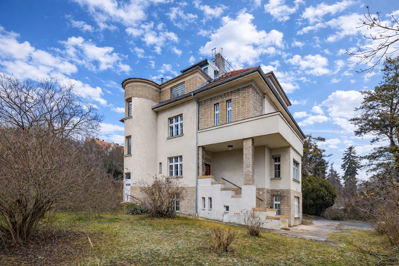 Family apartment in Hanspaulka